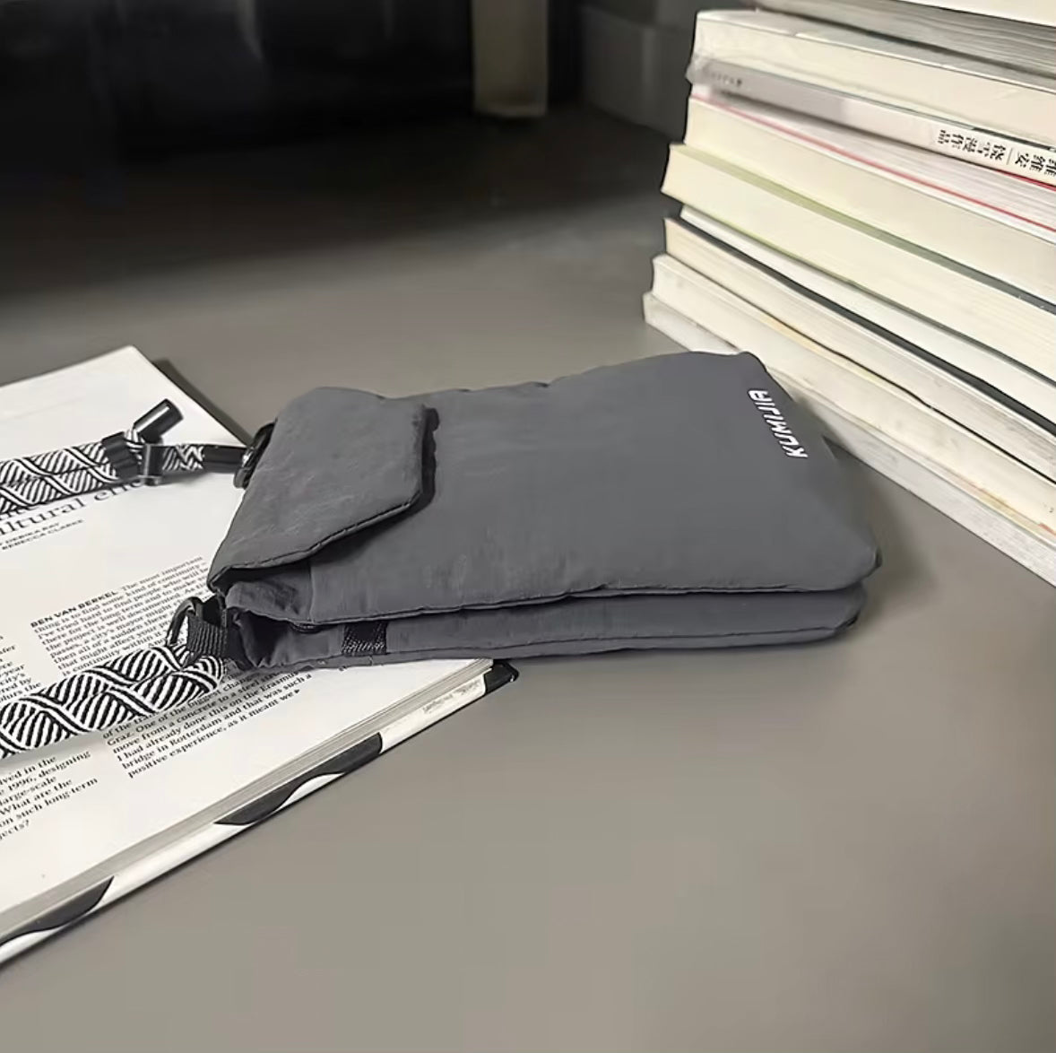 Modern Unisex Nylon Crossbody Bag with Secure Flap – Lightweight Daily Carry