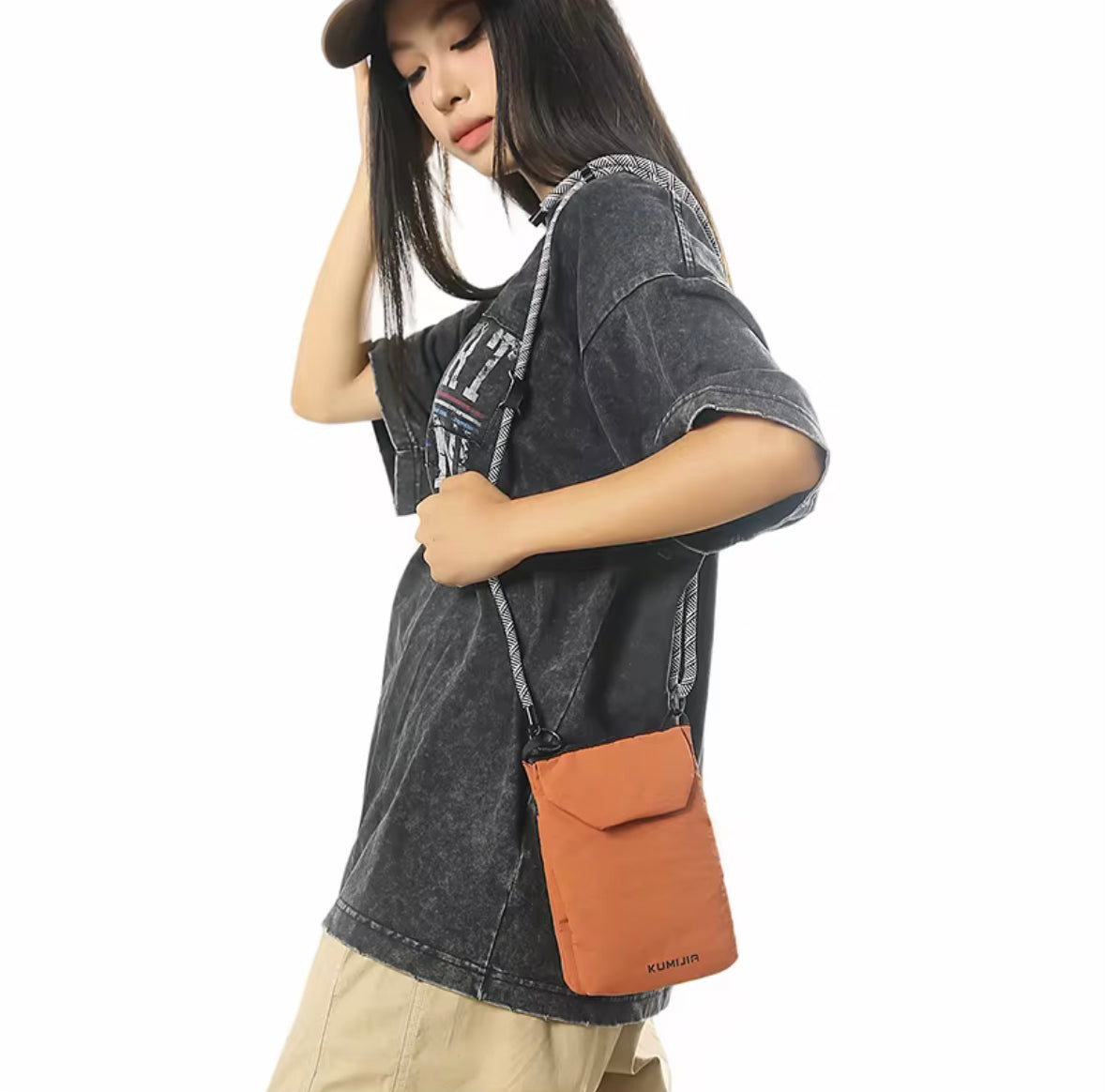 Modern Unisex Nylon Crossbody Bag with Secure Flap – Lightweight Daily Carry